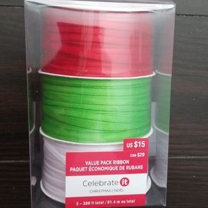 Christmas colors Ribbons NWT